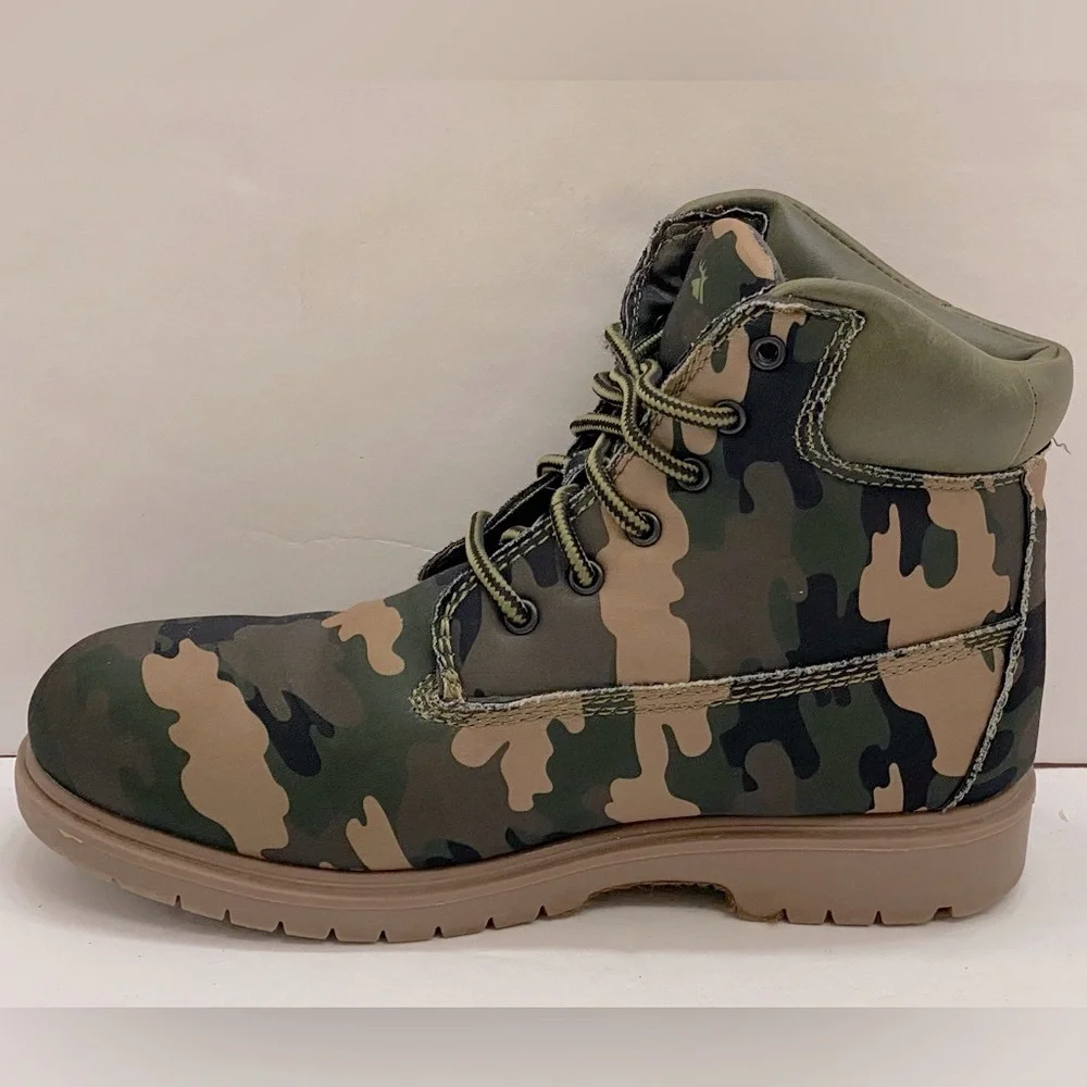 Deer Stags Camo Boots Men’s Size 6M Black Tan Green Waterproof Hunting Fishing